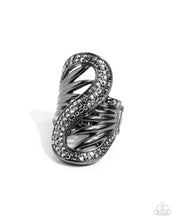 Load image into Gallery viewer, Superstar Spiral - Black Ring
