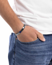 Load image into Gallery viewer, Sporadic Squares - Blue Bracelet
