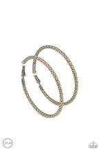 Load image into Gallery viewer, Subtly Sassy - Brass Earring
